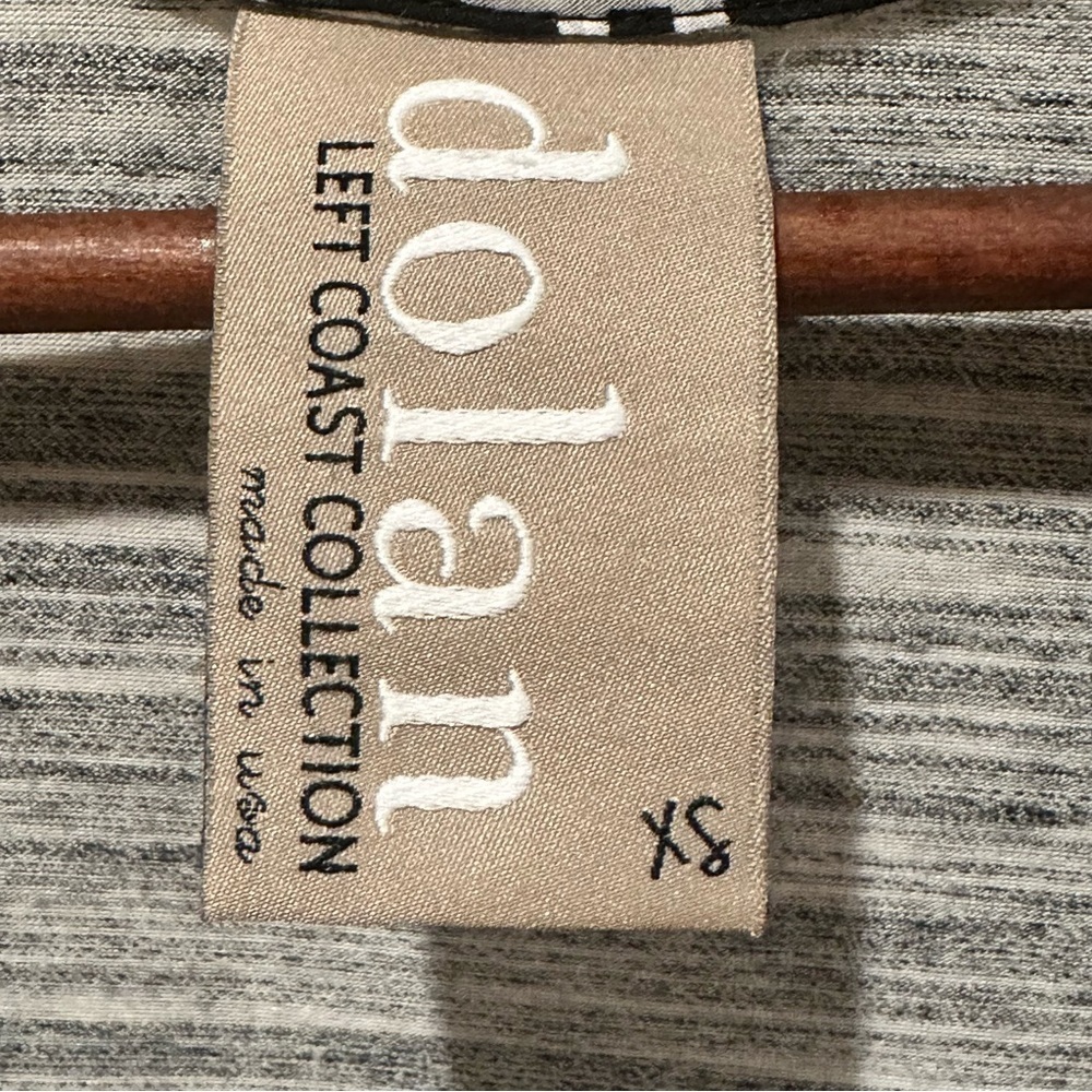 Dolan Racerback Swing Tank Relaxed Fit  Gray And White Women’s Size XS - Picture 5 of 7